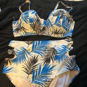Floral High-waisted Bikini